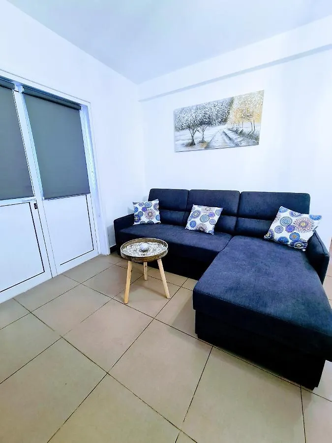 איה נאפה Ayia Anna Apartment 0*, איה נאפה קפריסין